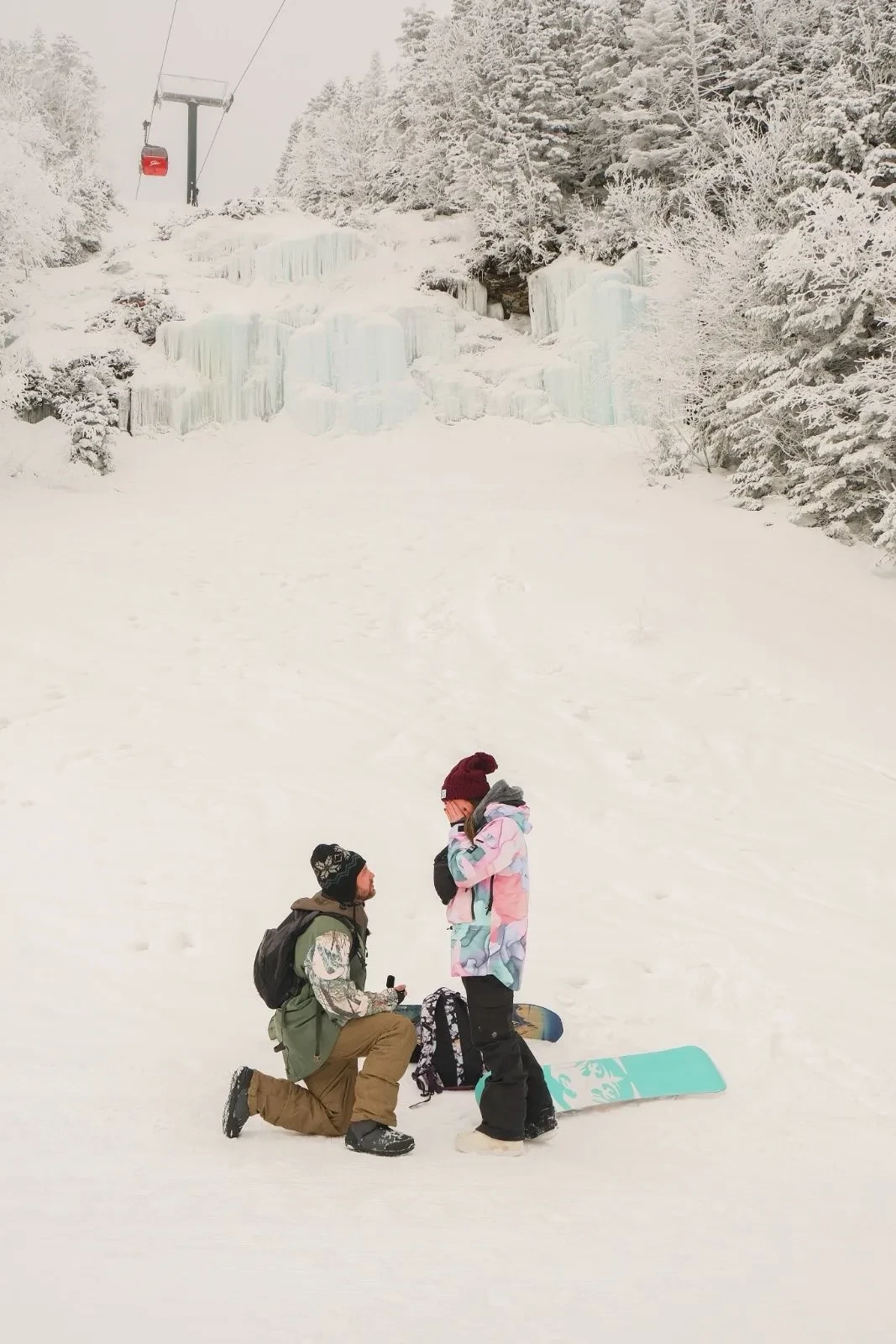 Snowboard proposal on the mountain
